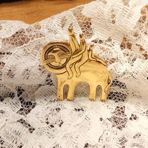 ⚜️ Vintage Laurel Burch Brooch